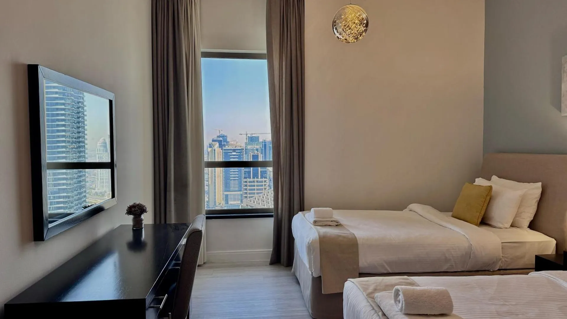 3Br Apartment With Gorgeous Marina View On Jbr Beach Near Mall, Metro & Dubai Eye- By Sunkissed Holiday Homes 0*,  Spojené arabské emiráty