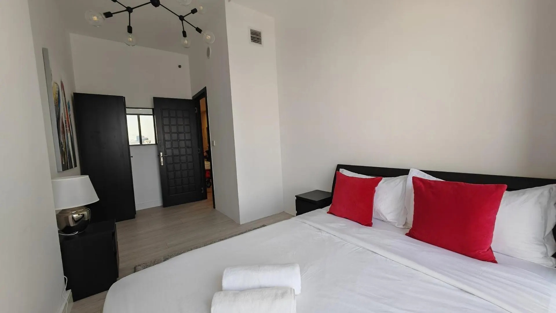 3Br Apartment With Gorgeous Marina View On Jbr Beach Near Mall, Metro & Dubai Eye- By Sunkissed Holiday Homes